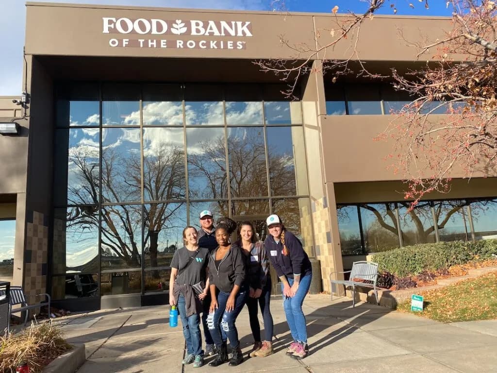 5 Ways Business Can Give Back This Holiday | Local Business Blog | Wit Digital